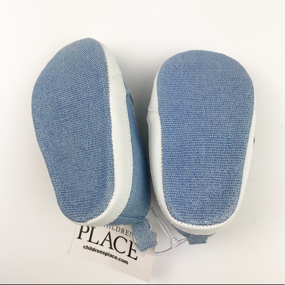 The Children's Place Baby Blue Unicorn Booties - Picture 6 of 7